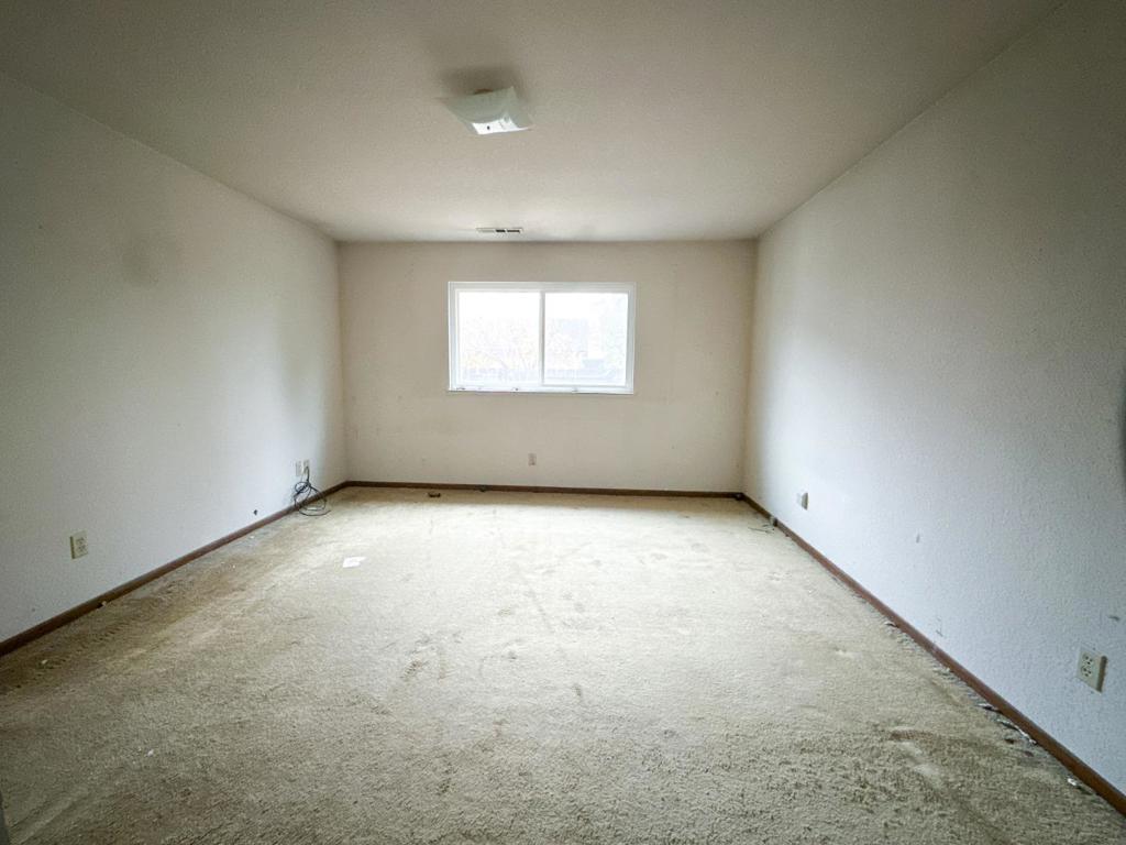 1465 W Tuolumne Rd, Turlock, CA 95382