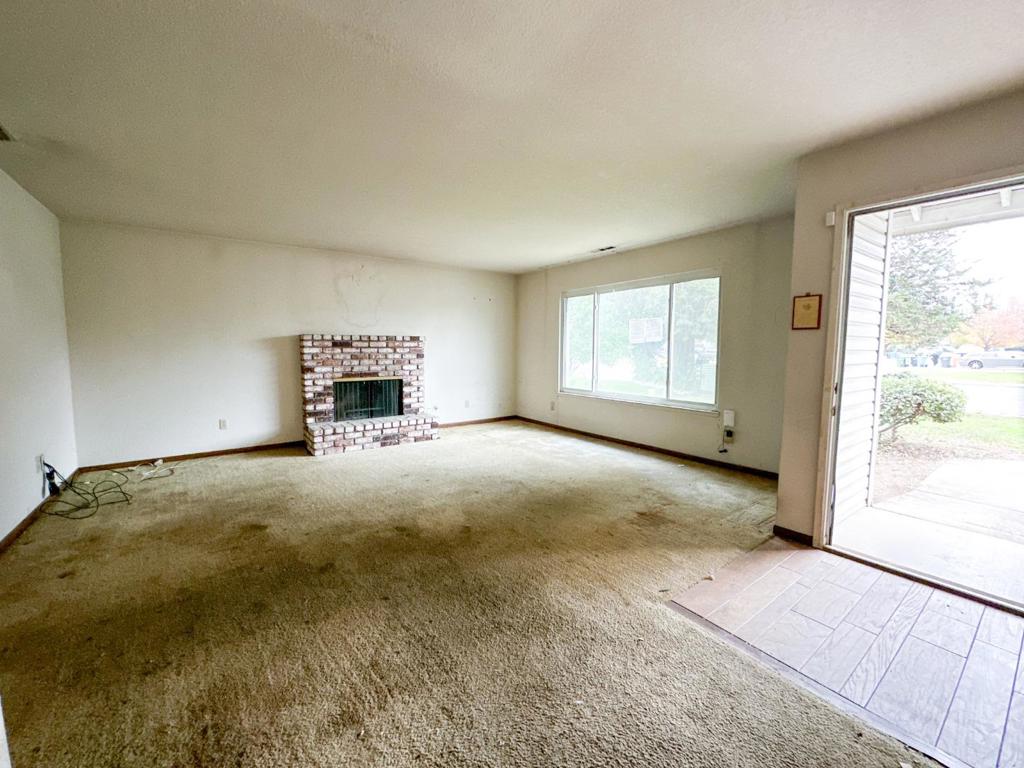 1465 W Tuolumne Rd, Turlock, CA 95382