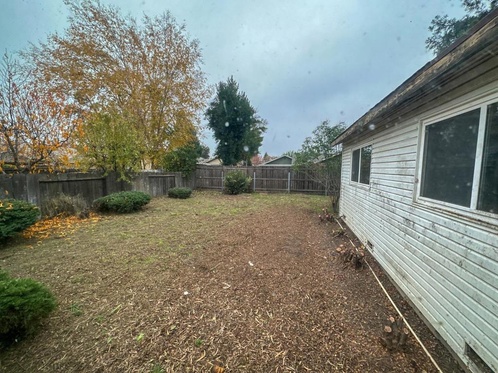 1465 W Tuolumne Rd, Turlock, CA 95382