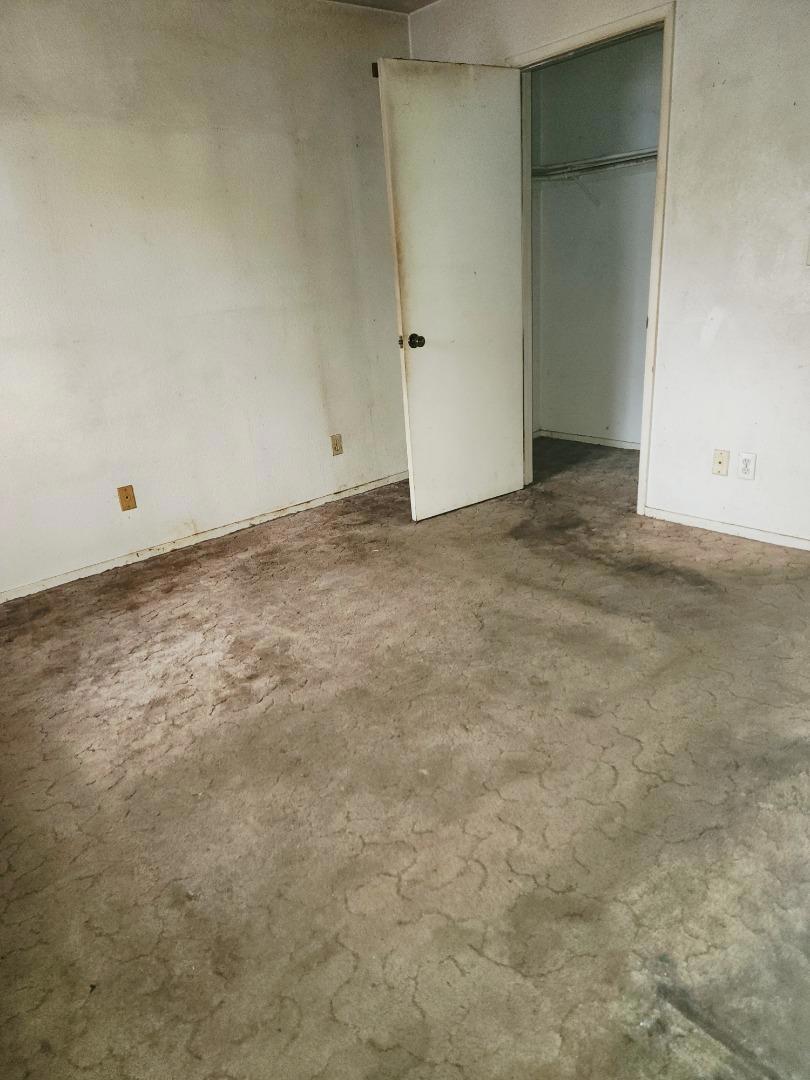 24 Church St, Modesto, CA 95357