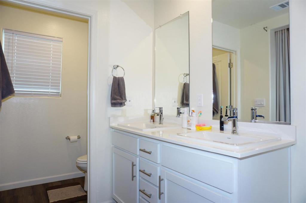 405 Greene Way, Los Banos, CA 93635