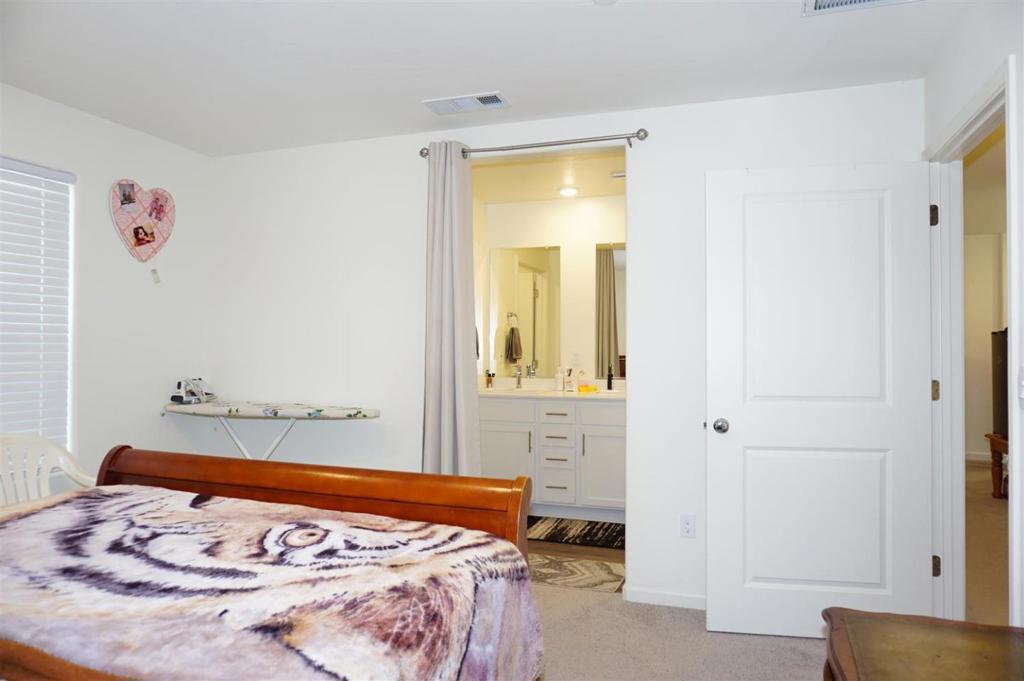 405 Greene Way, Los Banos, CA 93635