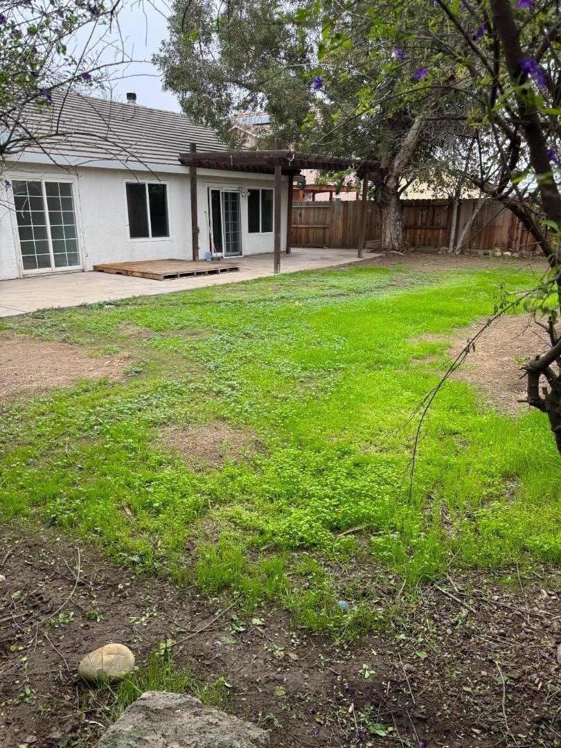 1429 Pintail Cir, Los Banos, CA 93635