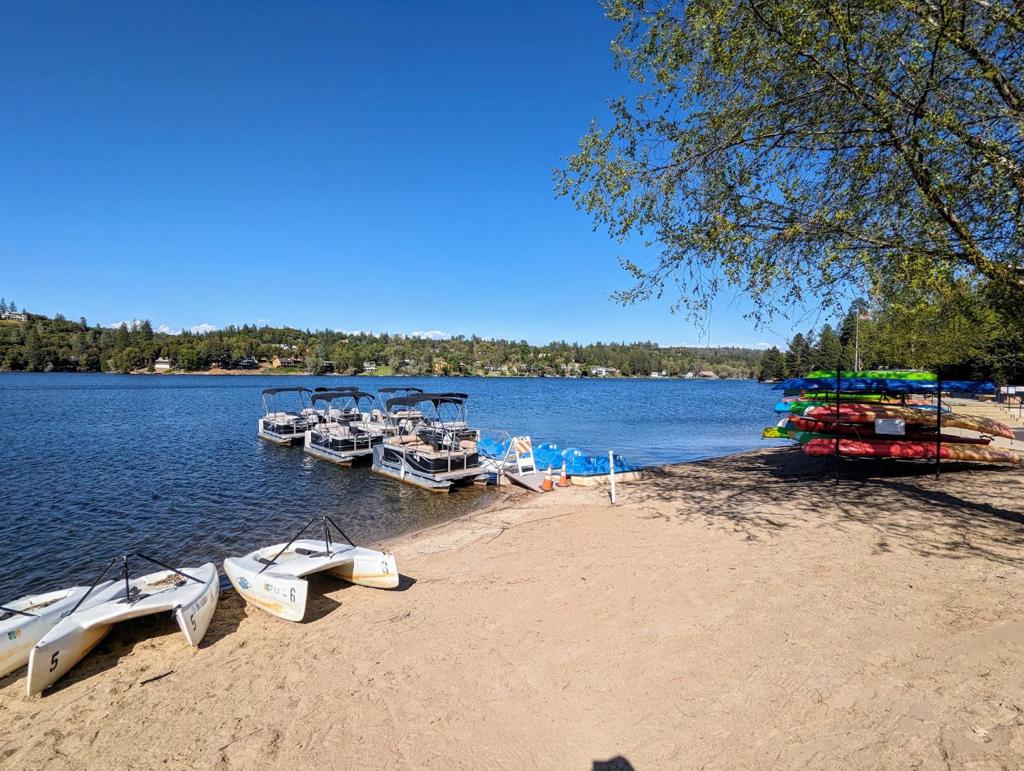 20130 Pine Mountain Dr #4,137, Groveland, CA 95321