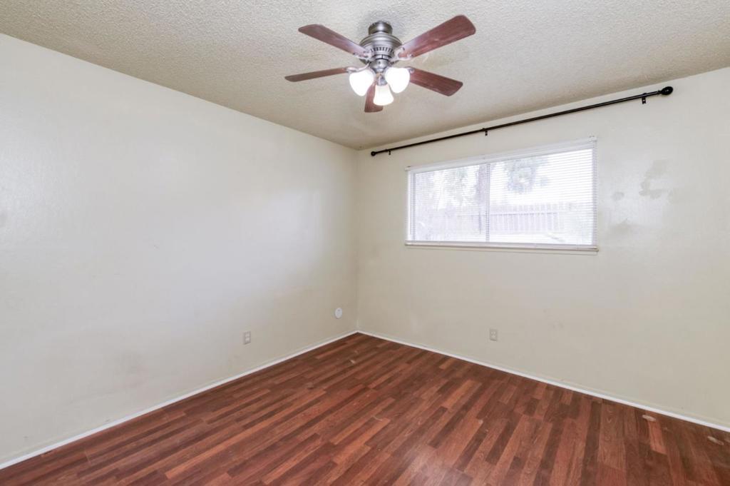 3068 W Fairmont Ave, Fresno, CA 93722