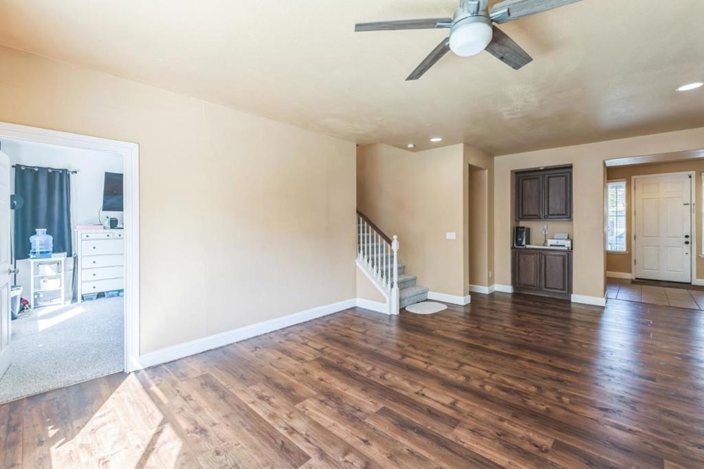 1512 Marigold Dr, Patterson, CA 95363