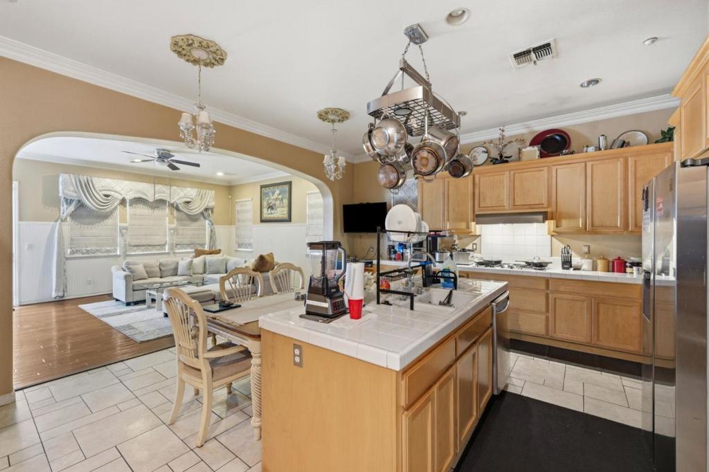 2397 Boulder St, Brentwood (CC), CA 94513