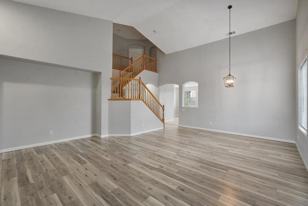 1342 Canyon Creek Dr, Newman, CA 95360