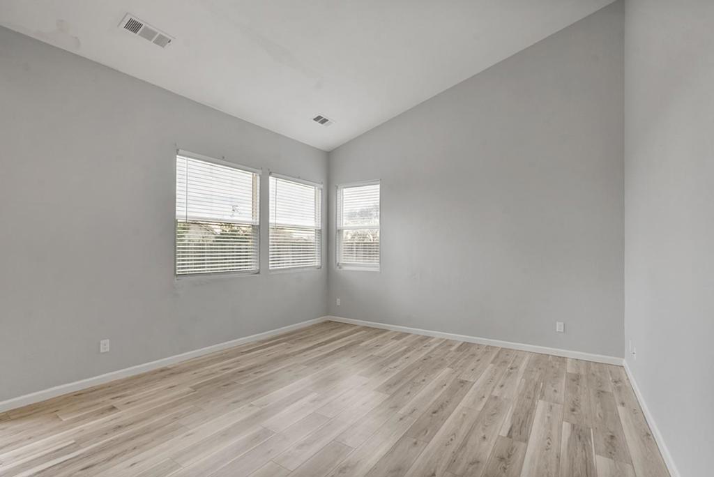 1342 Canyon Creek Dr, Newman, CA 95360