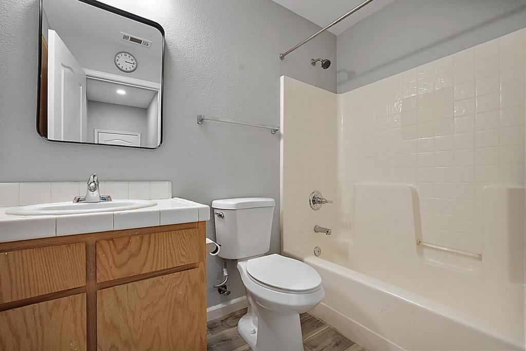 1342 Canyon Creek Dr, Newman, CA 95360