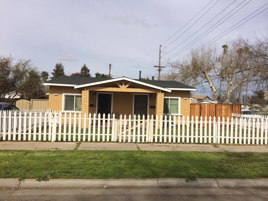 102 Oak St, Modesto, CA 95351