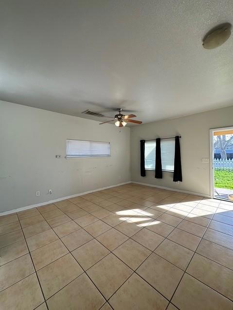 102 Oak St, Modesto, CA 95351