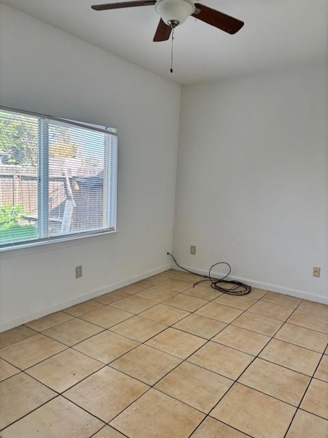 102 Oak St, Modesto, CA 95351