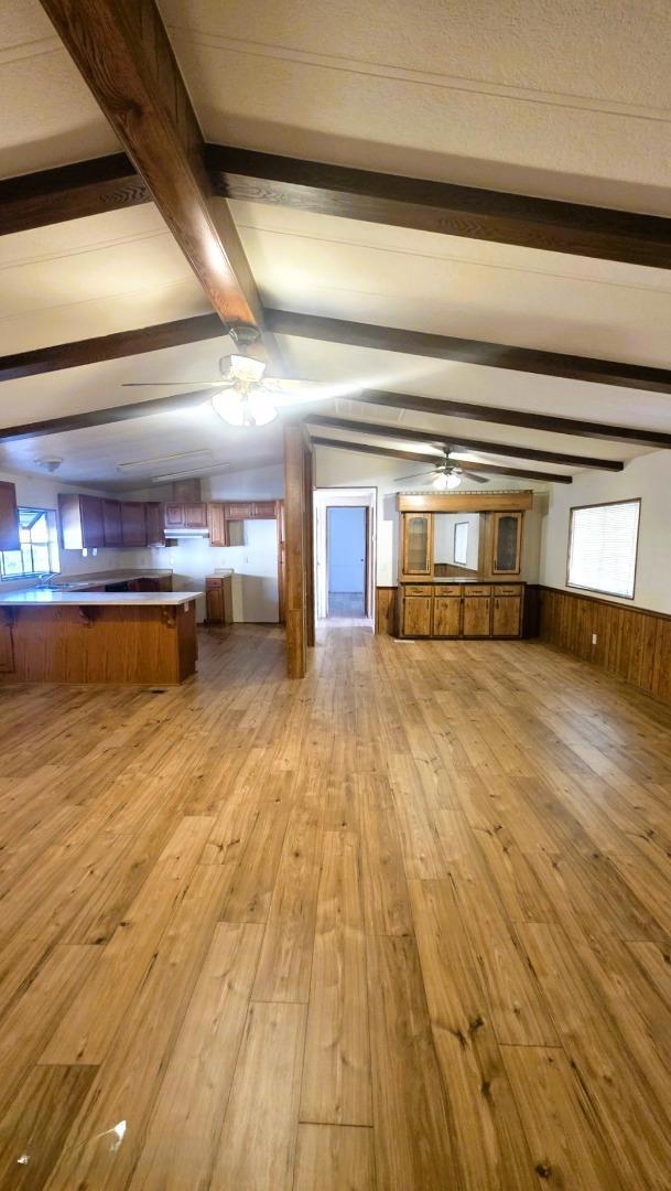 2561 Stillman St, Selma, CA 93662