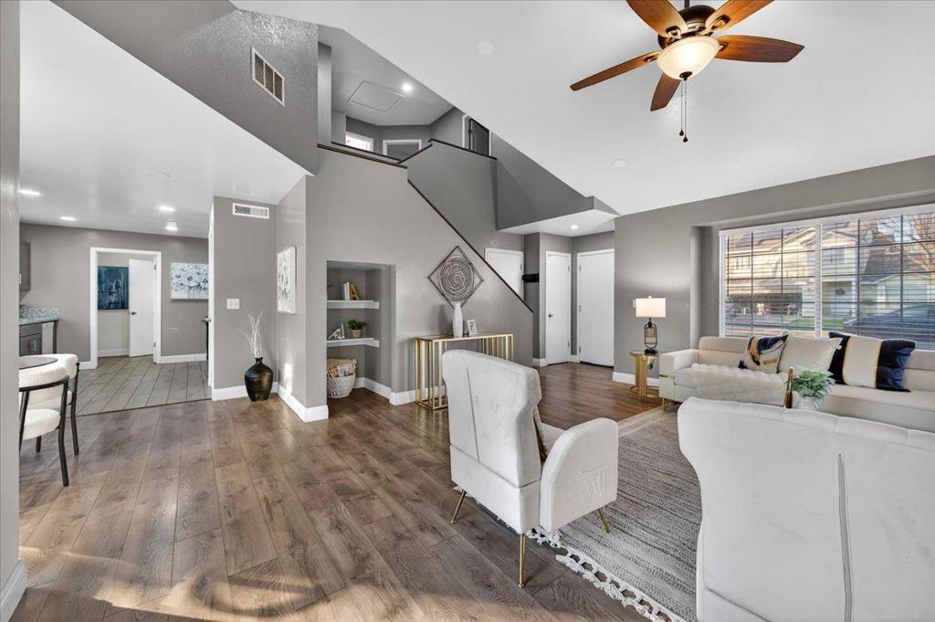 4639 W Saginaw Way, Fresno, CA 93722