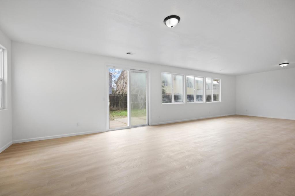 662 Cedar Mountain Dr, Newman, CA 95360