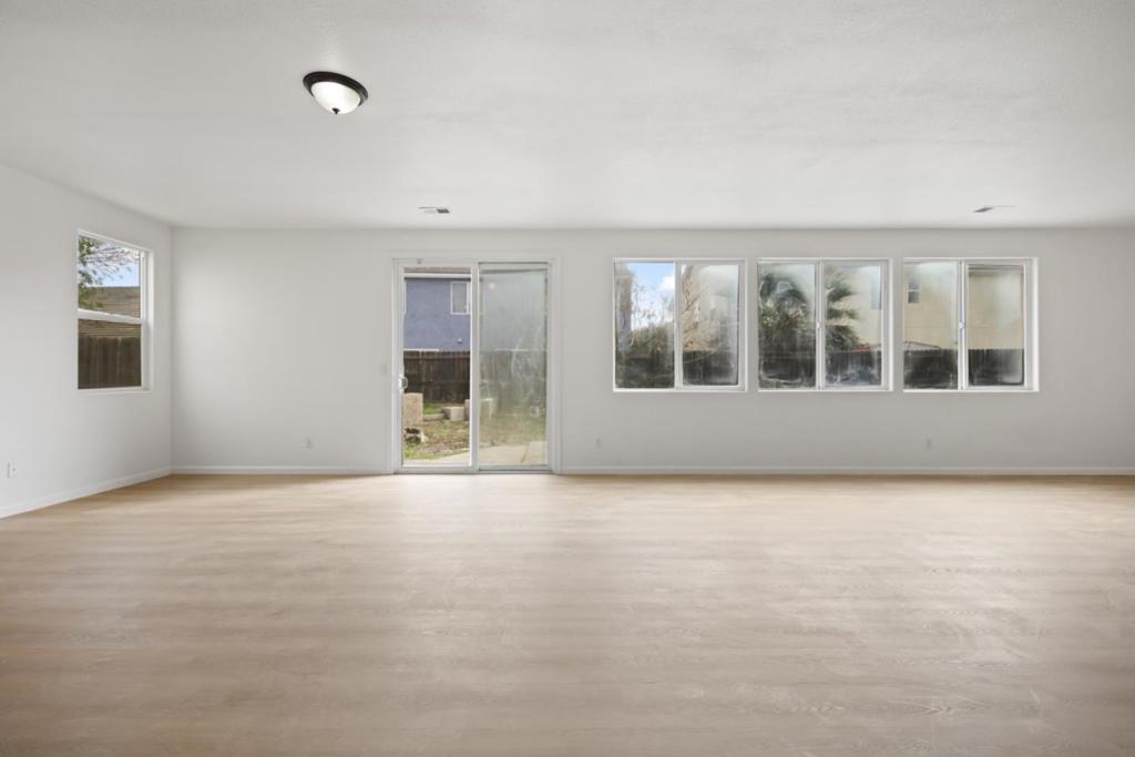 662 Cedar Mountain Dr, Newman, CA 95360