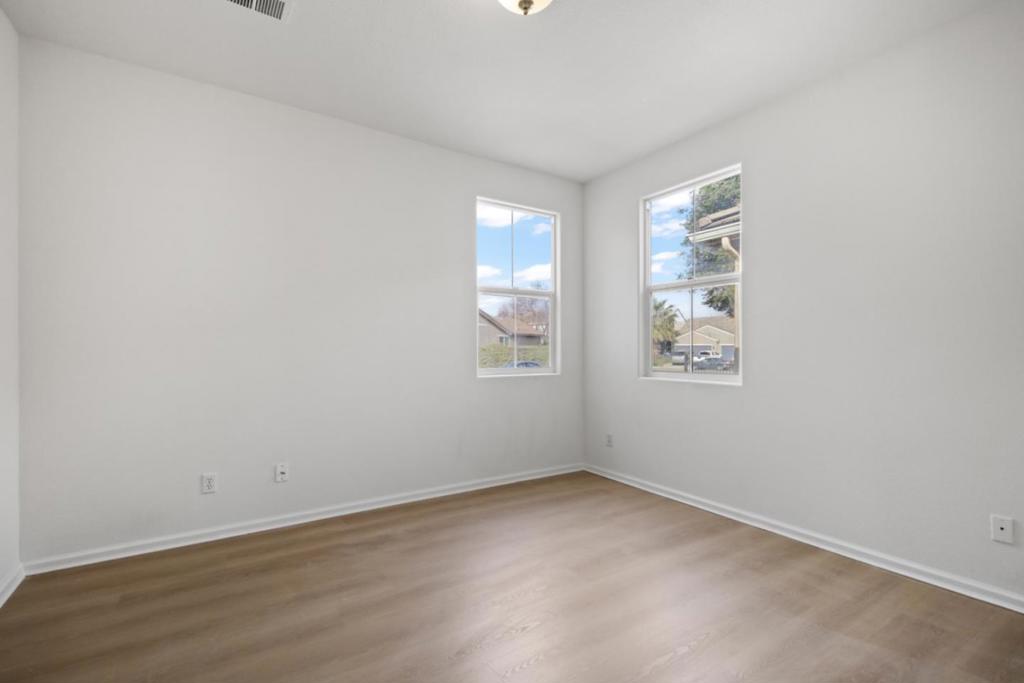 662 Cedar Mountain Dr, Newman, CA 95360