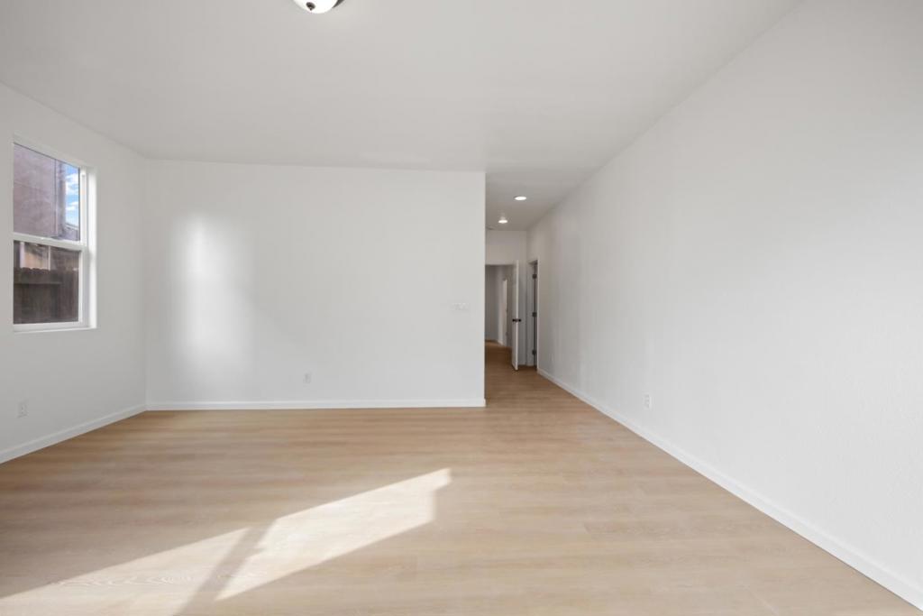 662 Cedar Mountain Dr, Newman, CA 95360