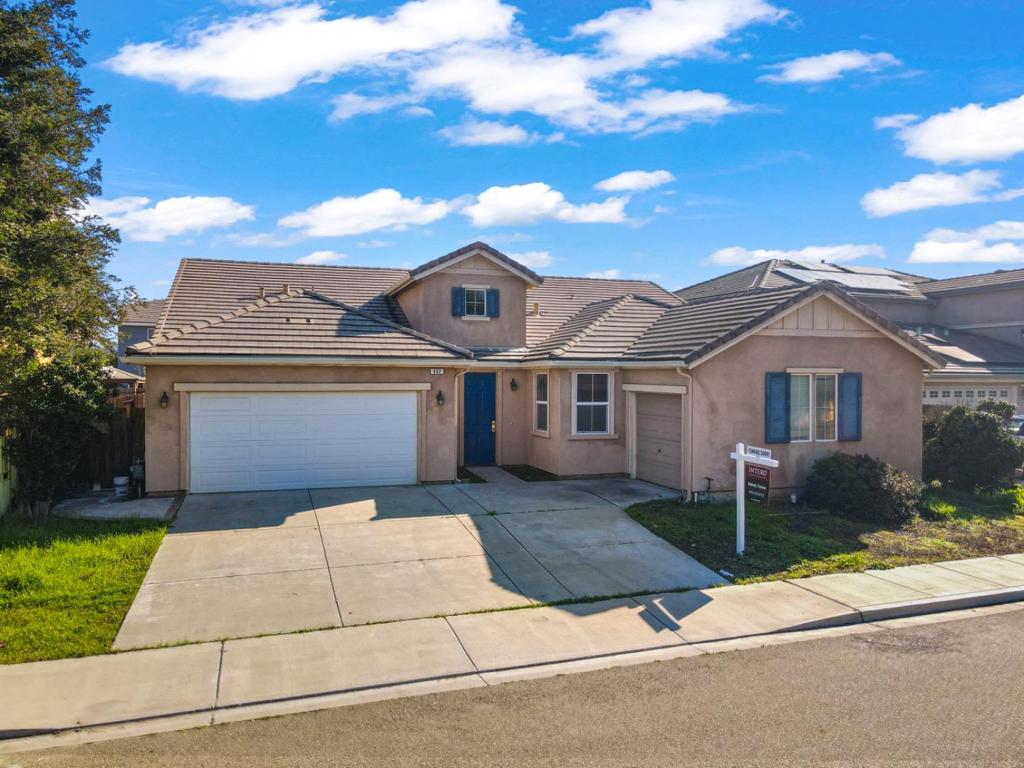 662 Cedar Mountain Dr, Newman, CA 95360