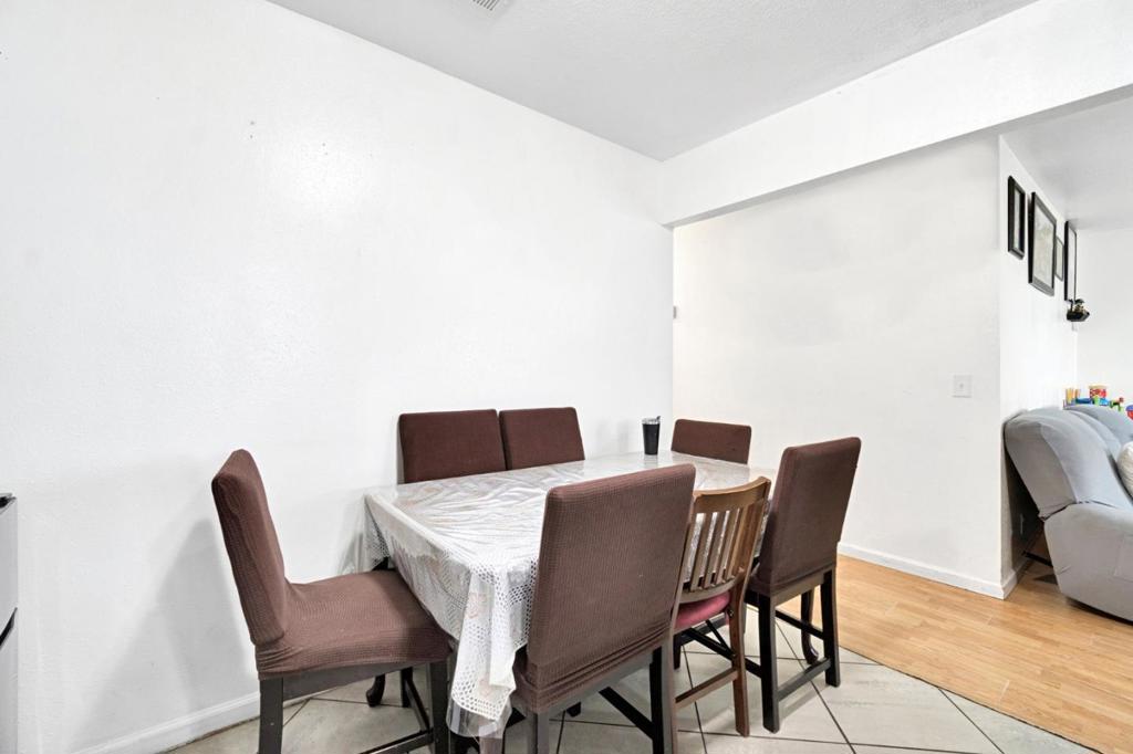 1007 Woodward, Fresno, CA 93706