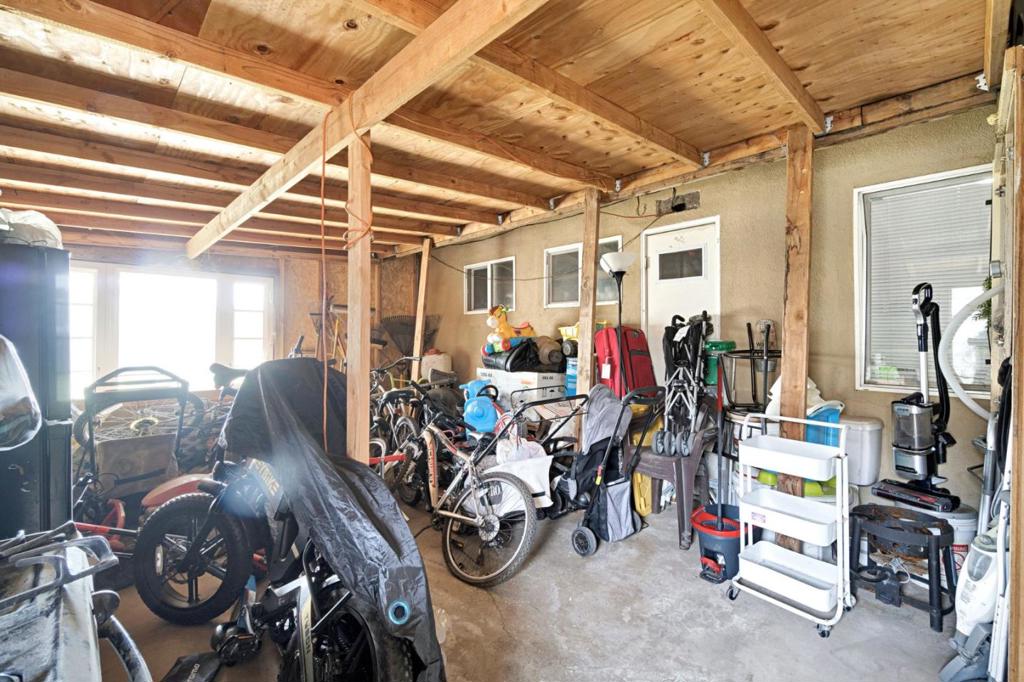 1007 Woodward, Fresno, CA 93706