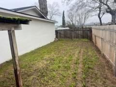 2189 N Burl Dr, Hanford, CA 93230