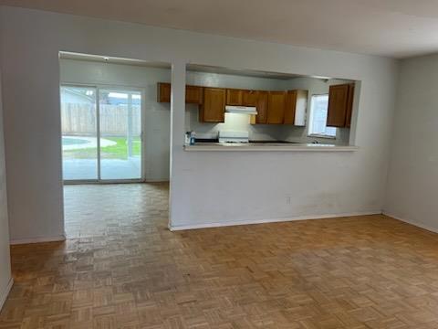 2189 N Burl Dr, Hanford, CA 93230