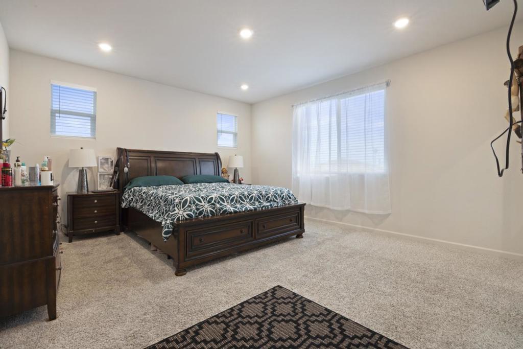 2075 Martin St, Los Banos, CA 93635