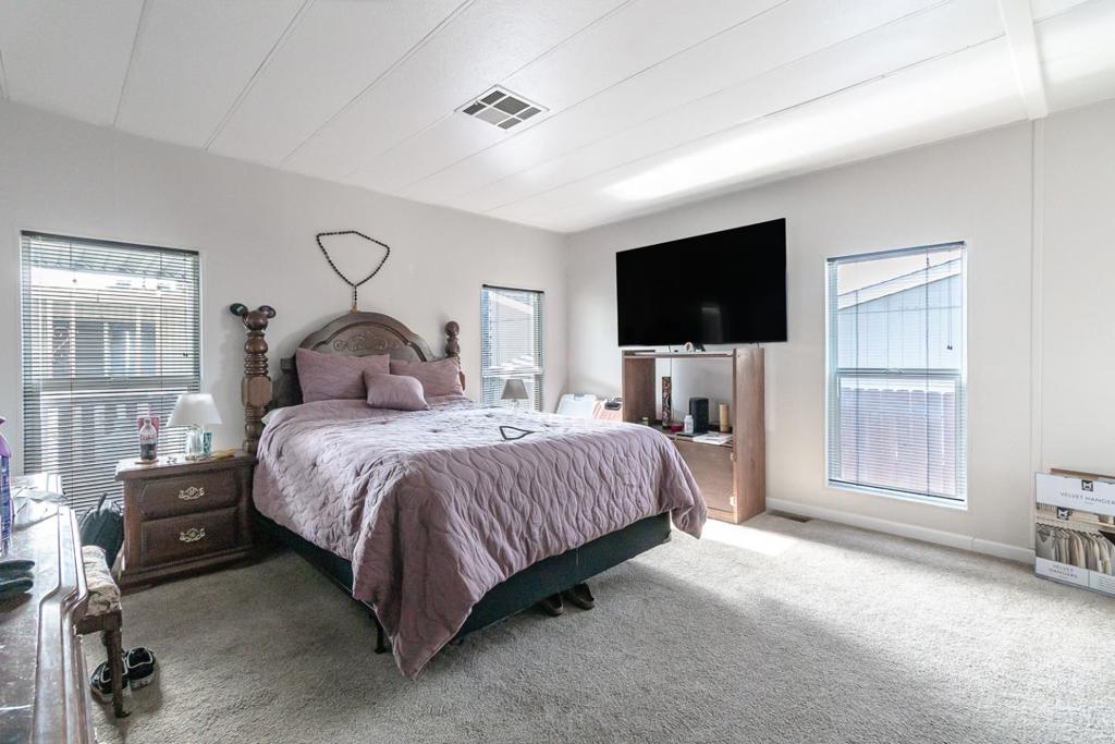 2621 Prescott Rd, Modesto, CA 95350