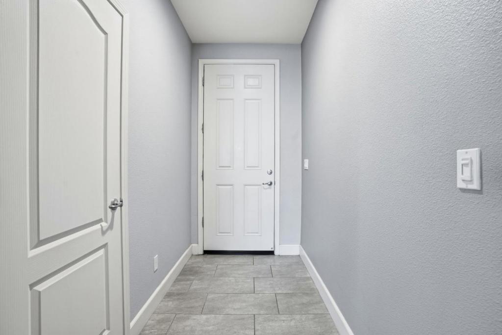 618 Machado St, Los Banos, CA 93635