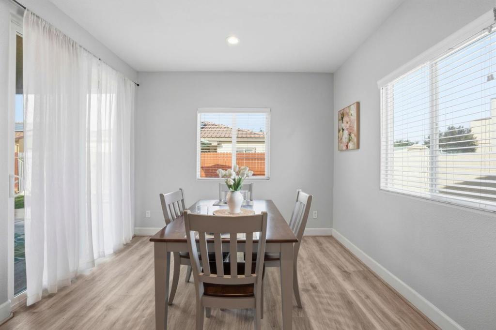 618 Machado St, Los Banos, CA 93635