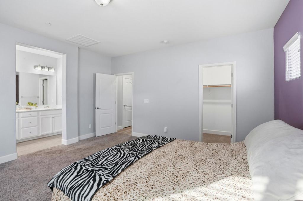 618 Machado St, Los Banos, CA 93635