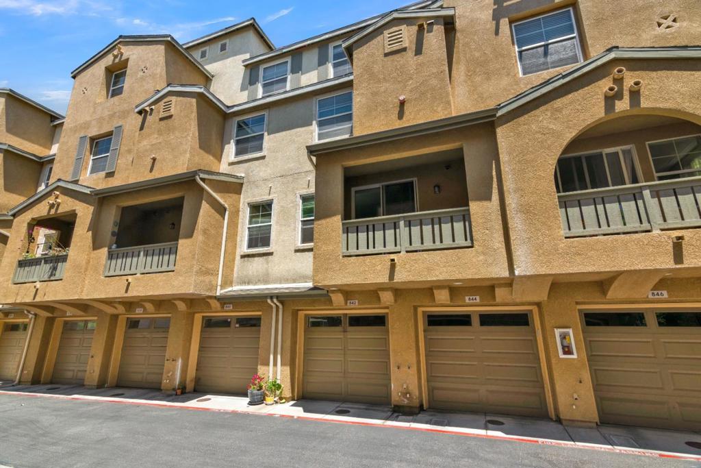 842 Tarragon Ln #1203, San Luis Obispo, CA 93401