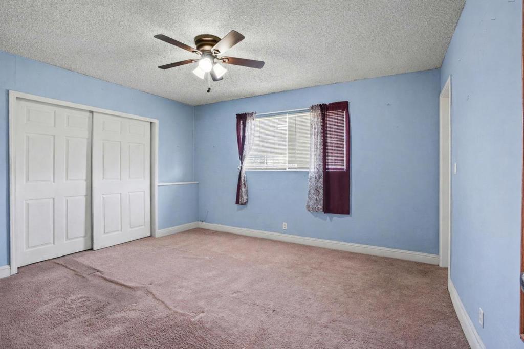 154 N Santa Rosa St, Los Banos, CA 93635