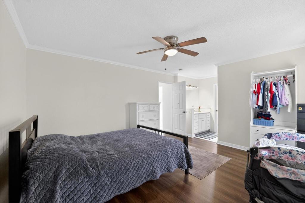 865 Locust Ave, Manteca, CA 95337