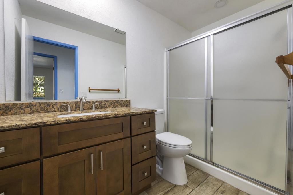 800 Treasure Ln, Manteca, CA 95337