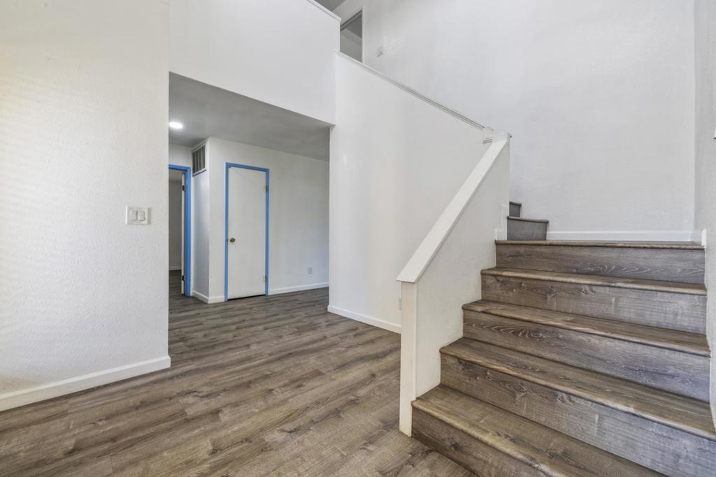 800 Treasure Ln, Manteca, CA 95337