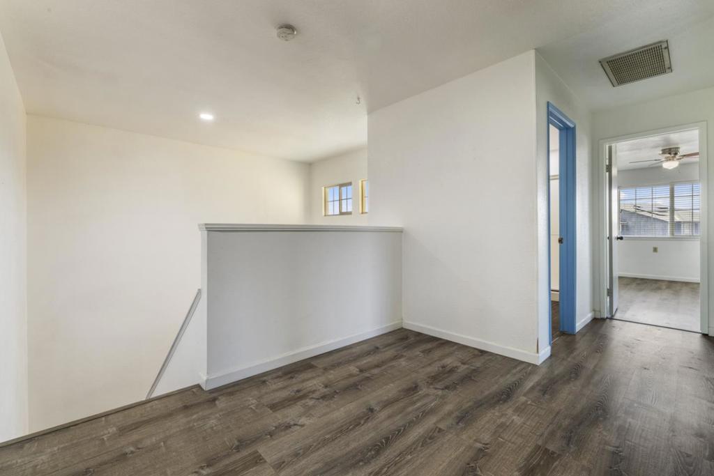 800 Treasure Ln, Manteca, CA 95337