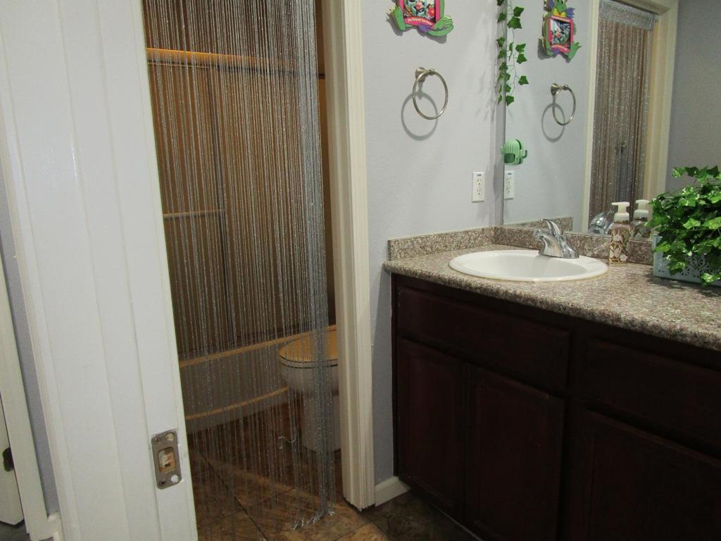 413 Hydrangea Ct, Merced, CA 95341