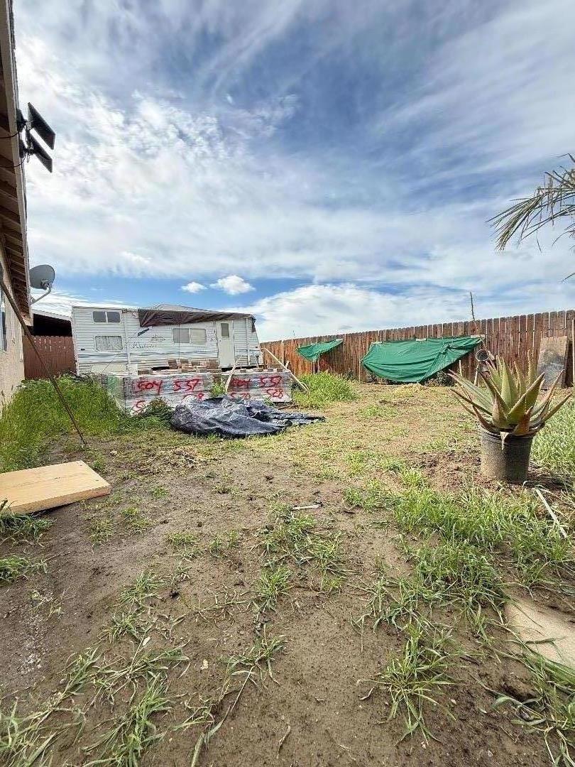 170 Willow Springs Ave, Coalinga, CA 93210