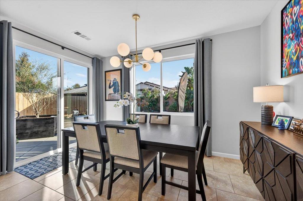 6625 W Vine Ct, Visalia, CA 93291