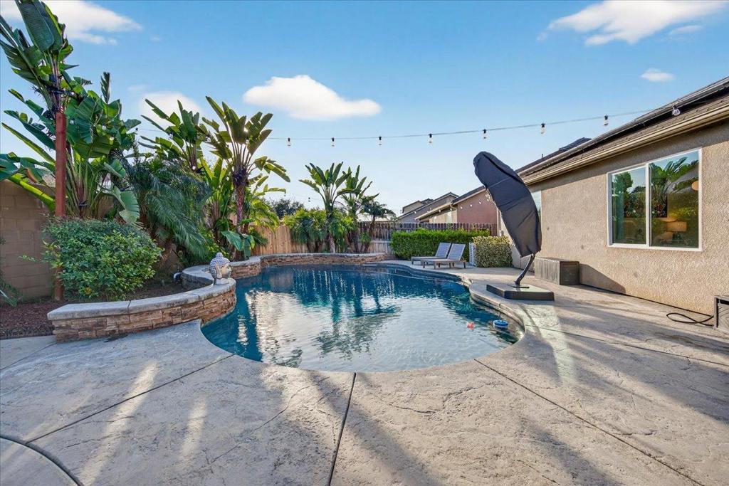 6625 W Vine Ct, Visalia, CA 93291