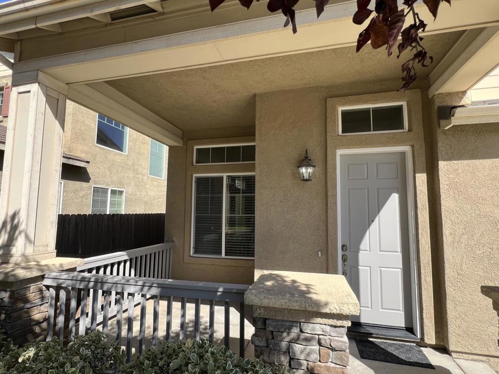 2364 River Rock Dr, Merced, CA 95340