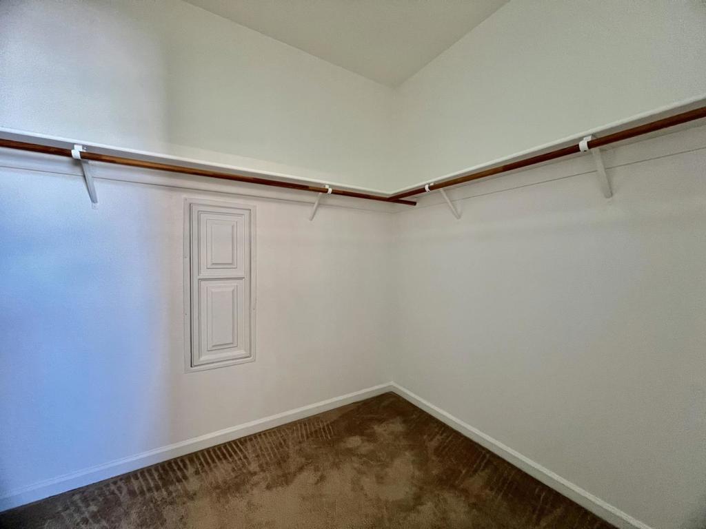 2364 River Rock Dr, Merced, CA 95340