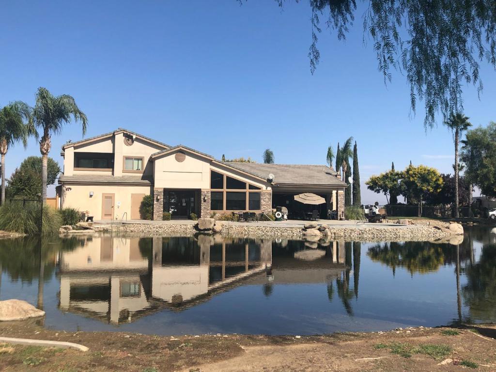 5001 E Robertson #82 Blvd, Chowchilla, CA 93610