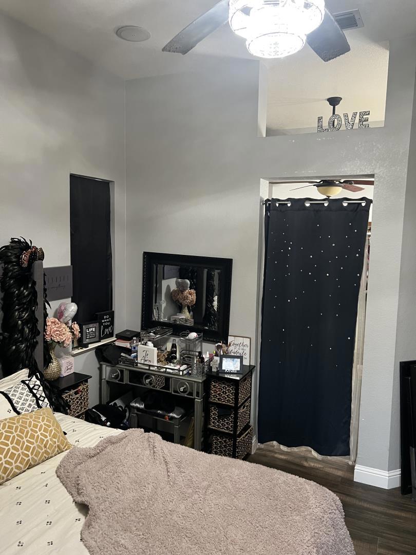 1976 Reading Way, Manteca, CA 95337