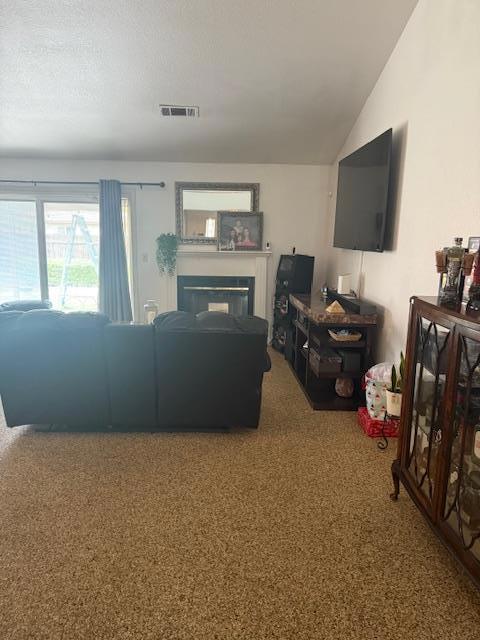 375 Chestnut St, Los Banos, CA 93635