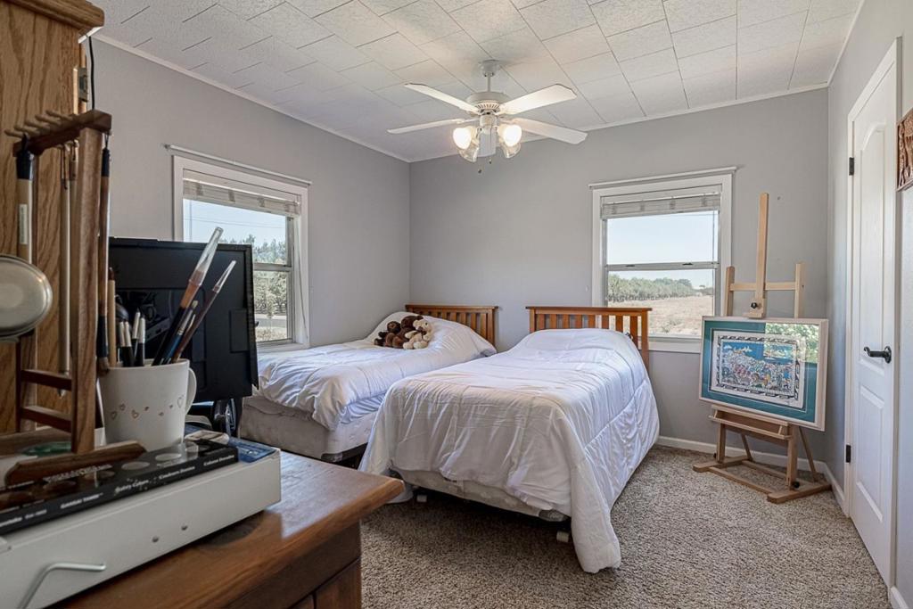 3719 N Hart Rd, Modesto, CA 95358