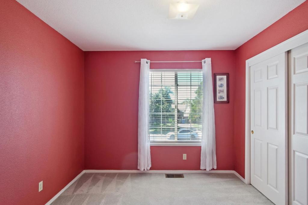 1622 Fir, Los Banos, CA 93635